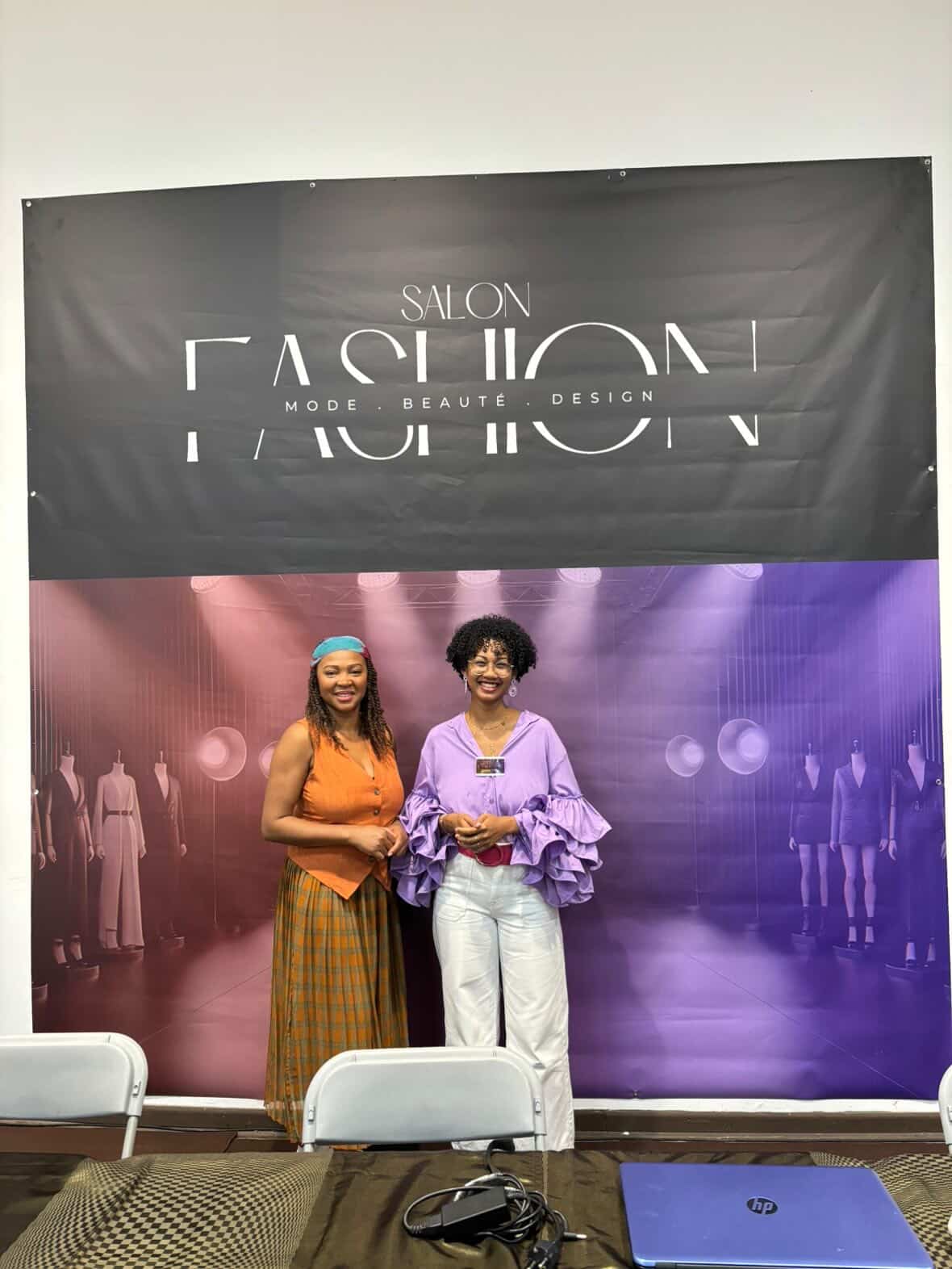 conférence au salon du fashion